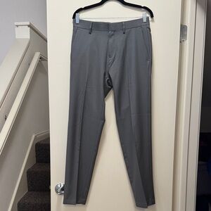 Haggar Men's Classic Gray Dress Pants